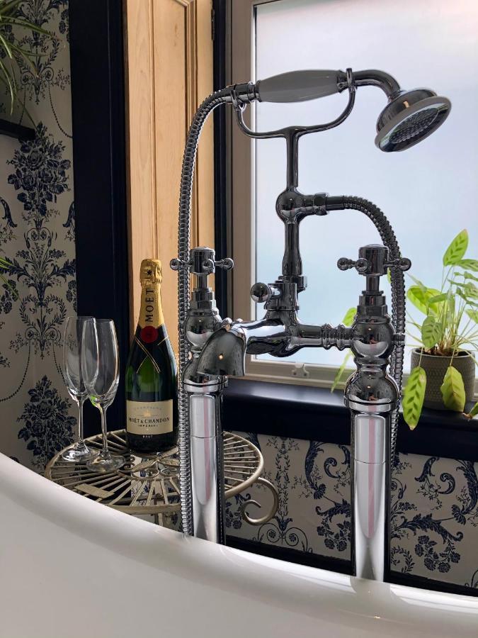 אברדין Stunning Period Property In The Heart Of The City מראה חיצוני תמונה