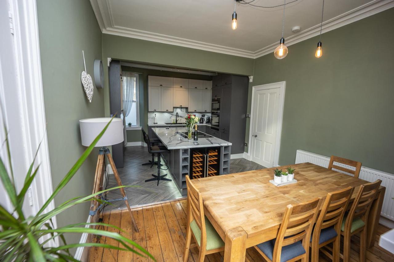 אברדין Stunning Period Property In The Heart Of The City מראה חיצוני תמונה